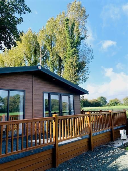 Property photo 1 of 6 Rawcliffe Hall - Sunseeker-Sensation-164995
