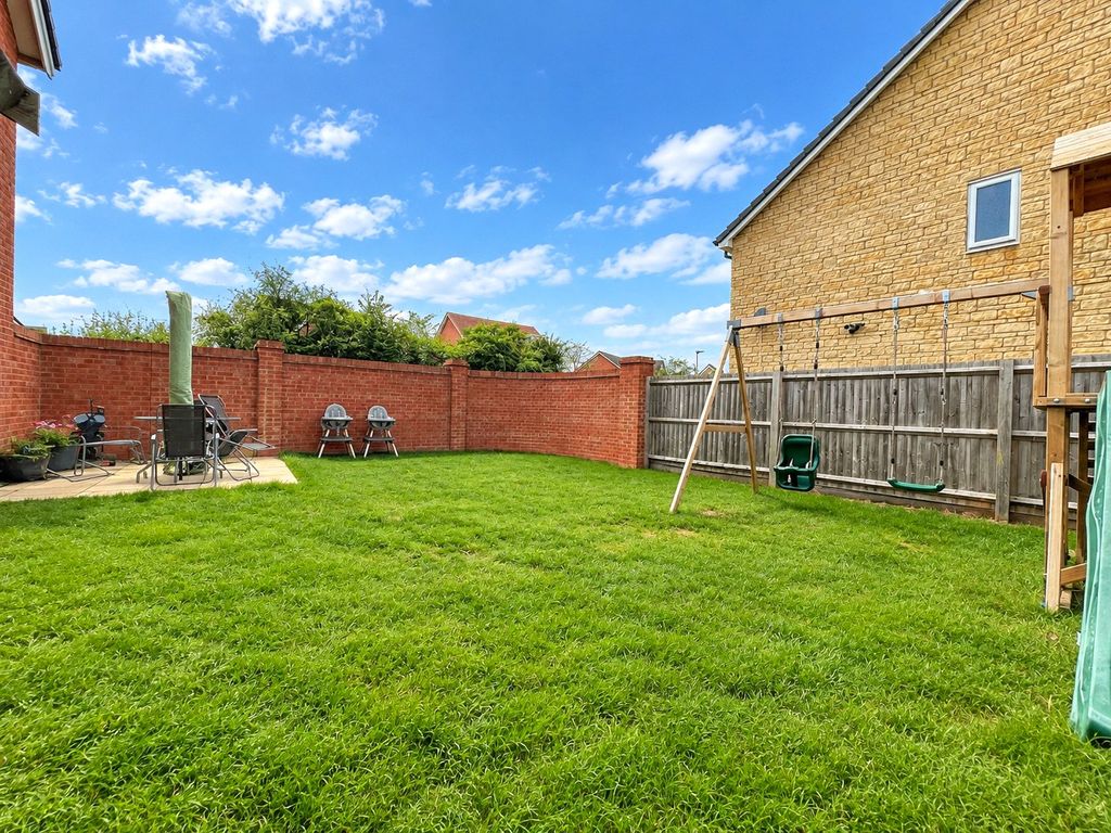 Property photo 2 of 15 Picture No. 06