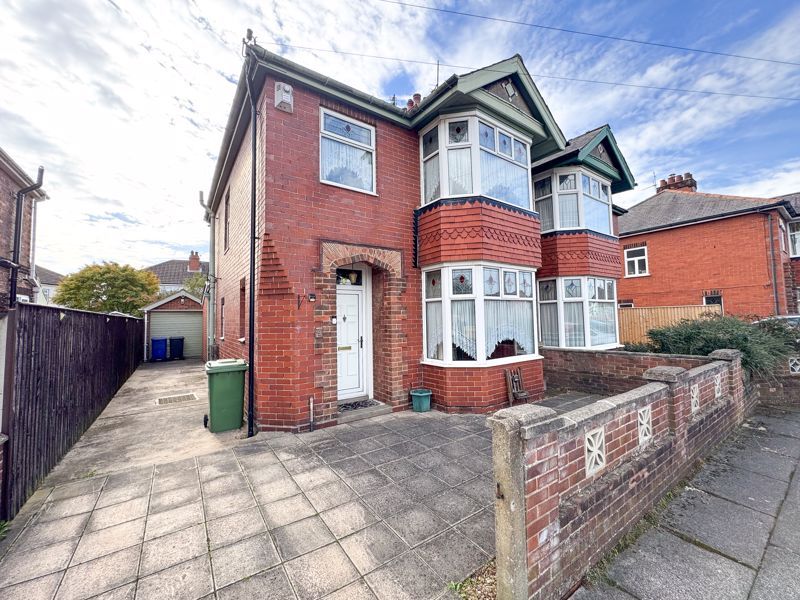 Property photo 1 of 15 Front