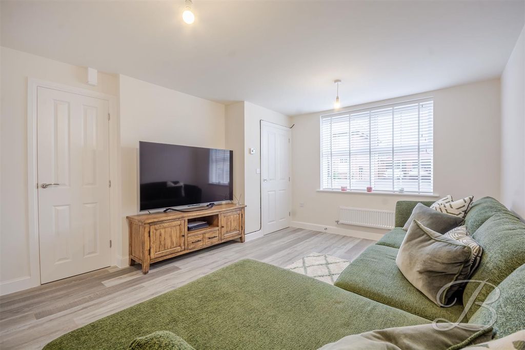 Property photo 3 of 13 Ccltd-10.Jpg