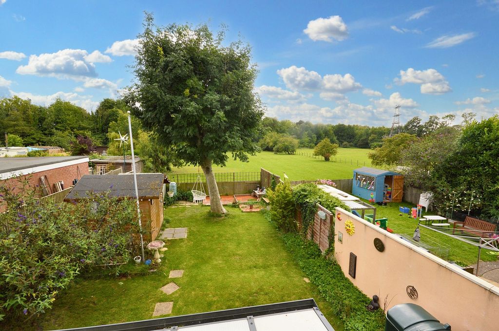 Property photo 1 of 21