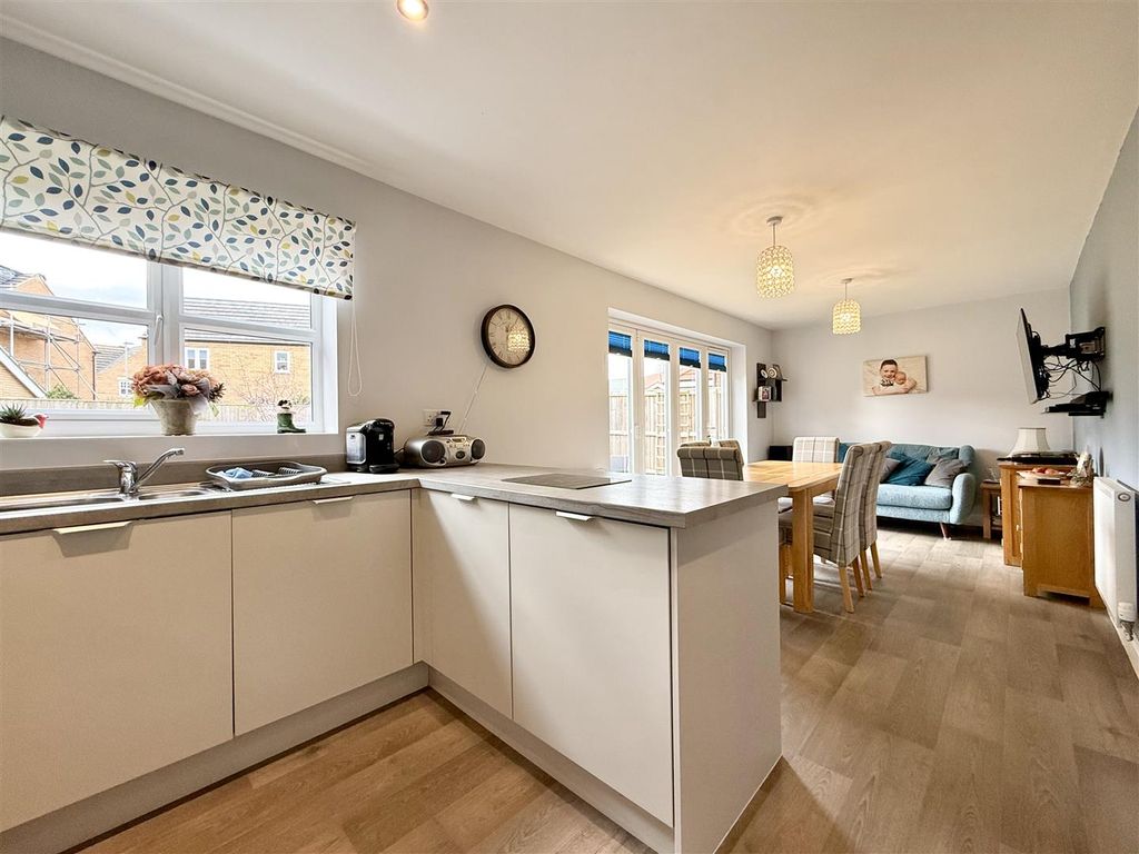 Property photo 3 of 29 3