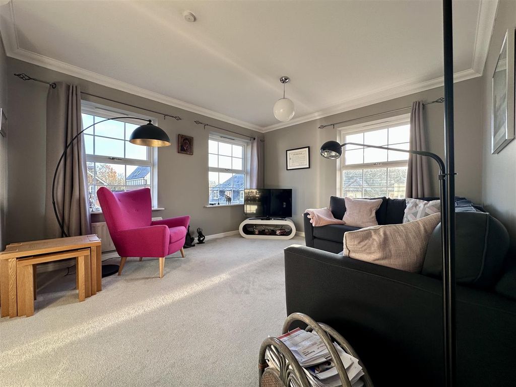 Property photo 2 of 14 Img_1637.Jpeg