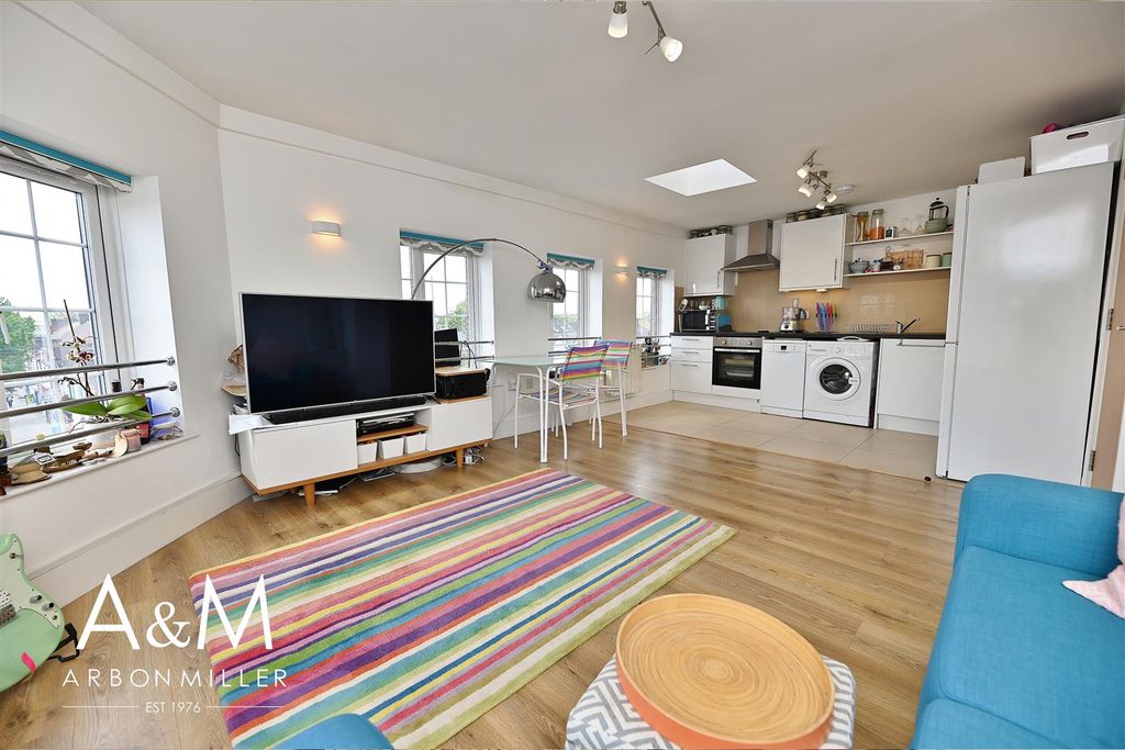 Property photo 3 of 10 Open Plan Lounge Kitchen