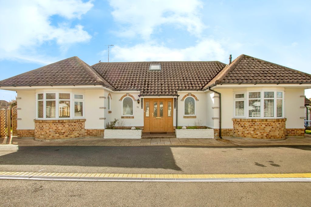 Property photo 1 of 21 Img_7488