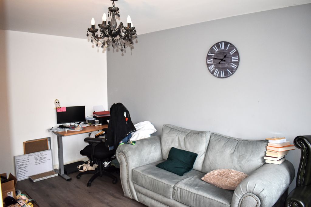 Property photo 3 of 9 Dsc_0242