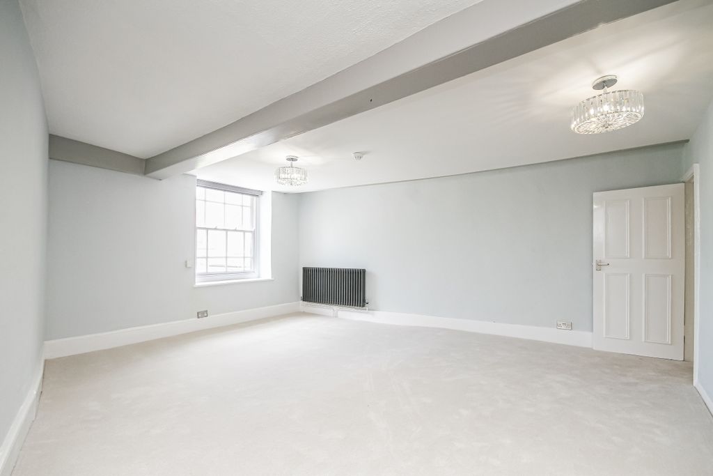 Property photo 2 of 6 132071