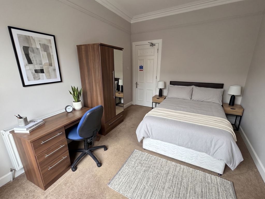 Additional image 4 of 3 bed flat to rentBarnton Street, Stirling, Stirlingshire FK8