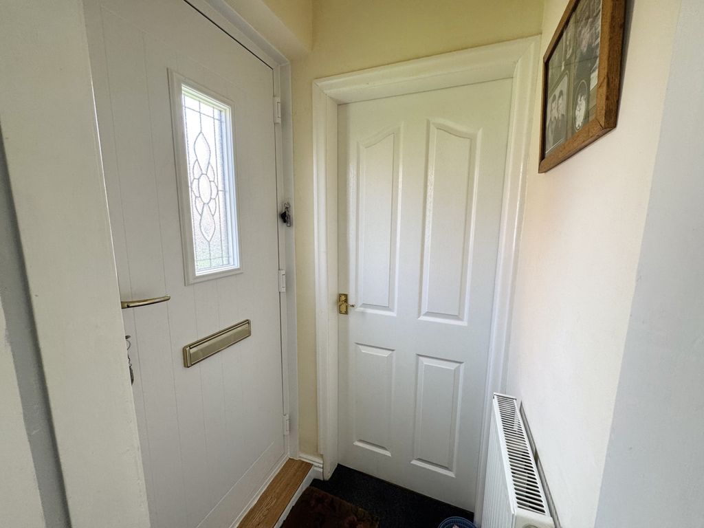 Property photo 3 of 14 Img_8137
