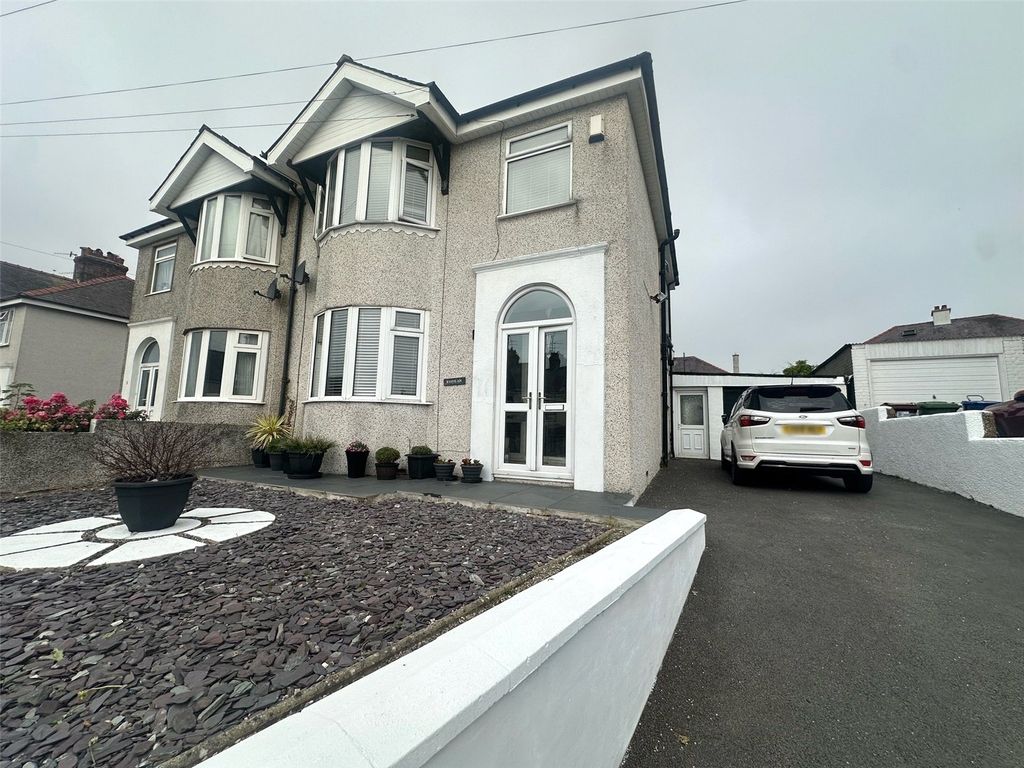 Property photo 1 of 14 Picture No. 01