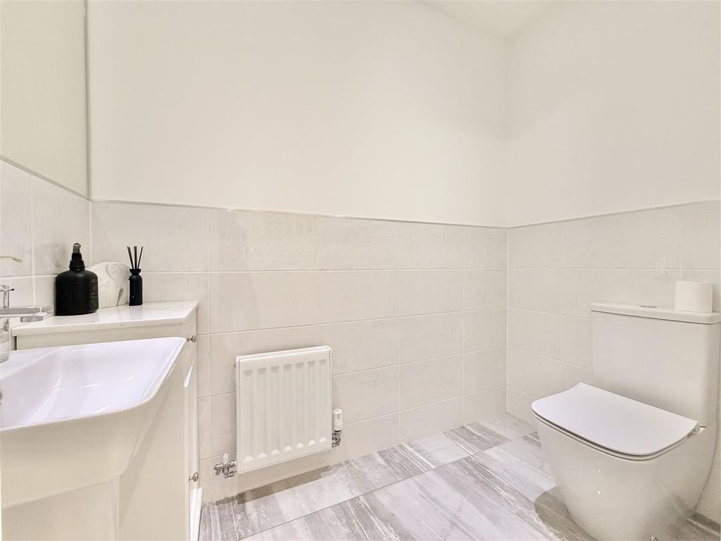 Additional image 12 of 5 bed detached house for saleArisaig Grove, Hamilton ML3
