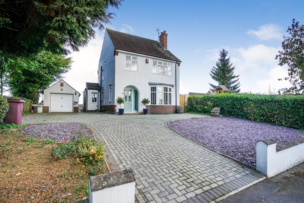 Property photo 1 of 32 Front