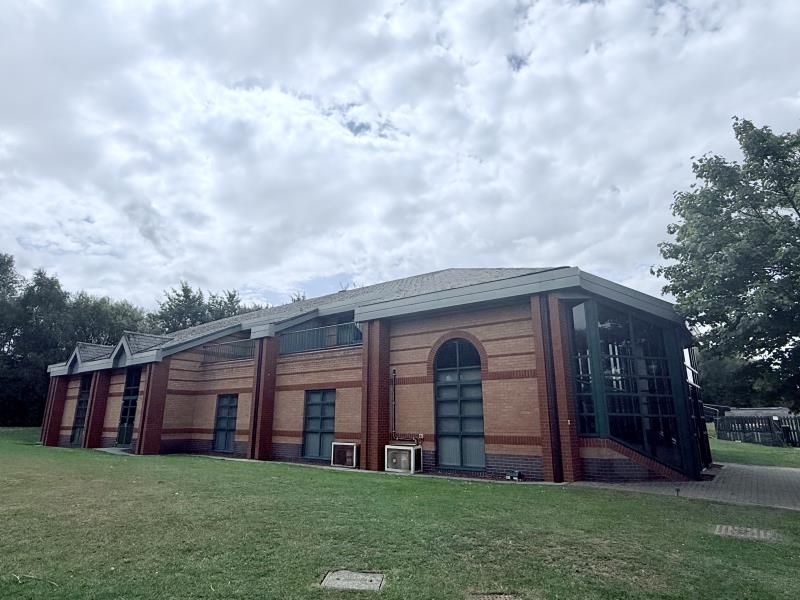 Property photo 2 of 9