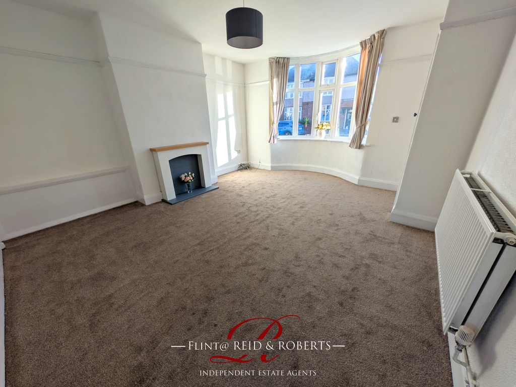 Property photo 2 of 18 Living Room