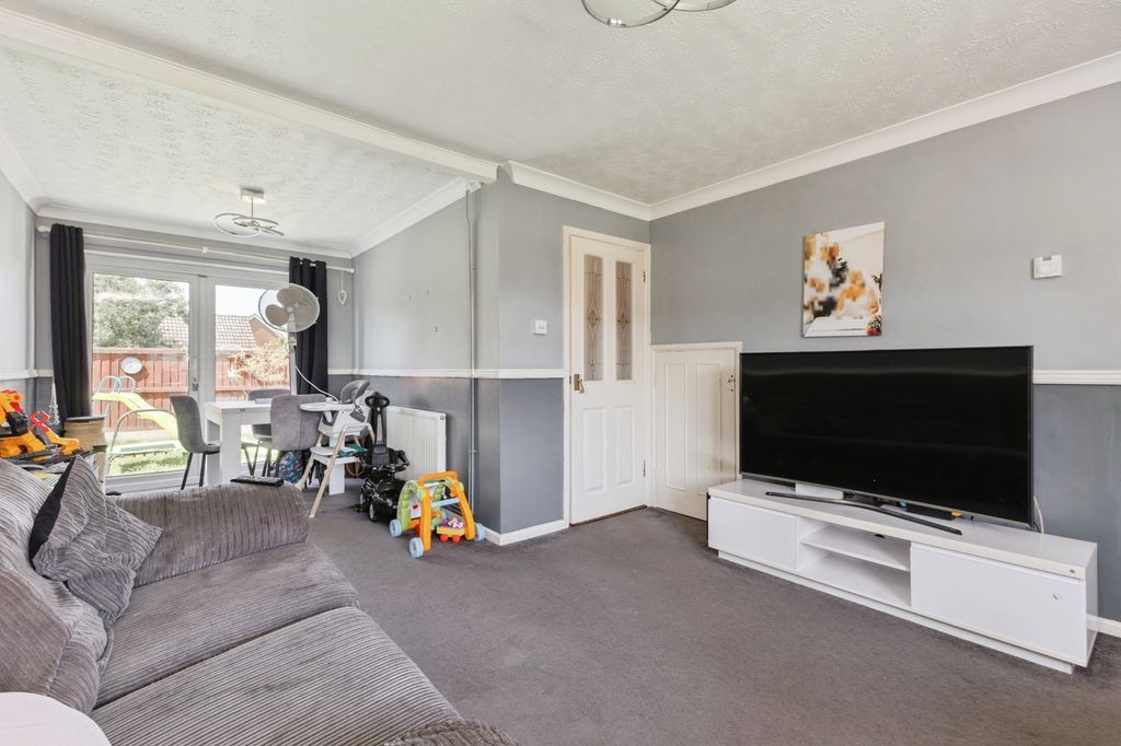 Property photo 2 of 16 Pbox-Img.Jpg