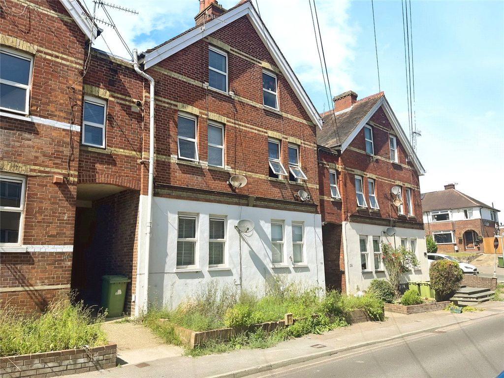 Property photo 1 of 6 Front External