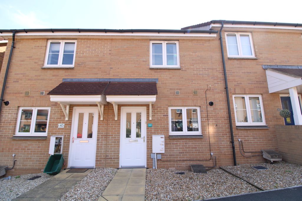 Property photo 1 of 12