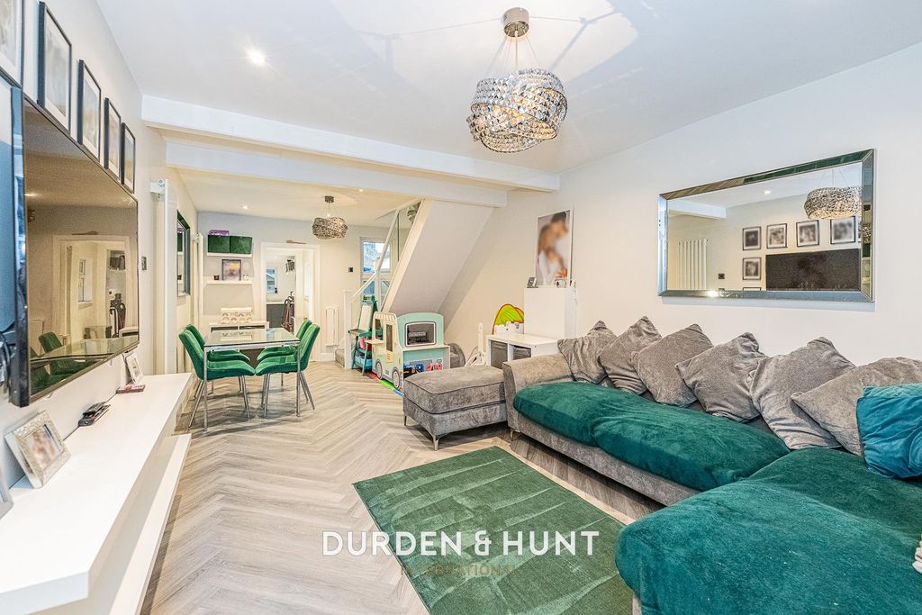 Property photo 3 of 24 Woollard-12.Jpg