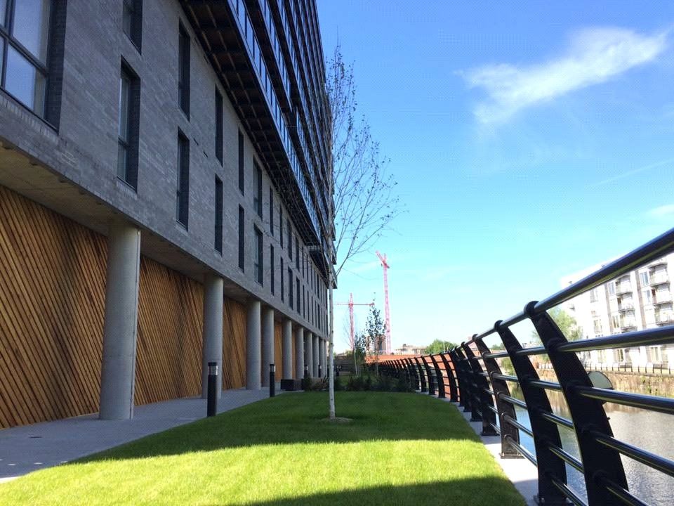 Property photo 2 of 8 Picture No. 16