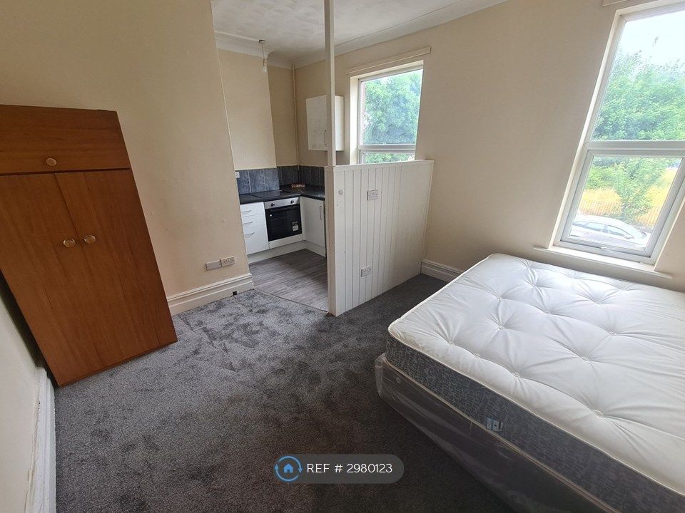 Property photo 2 of 4