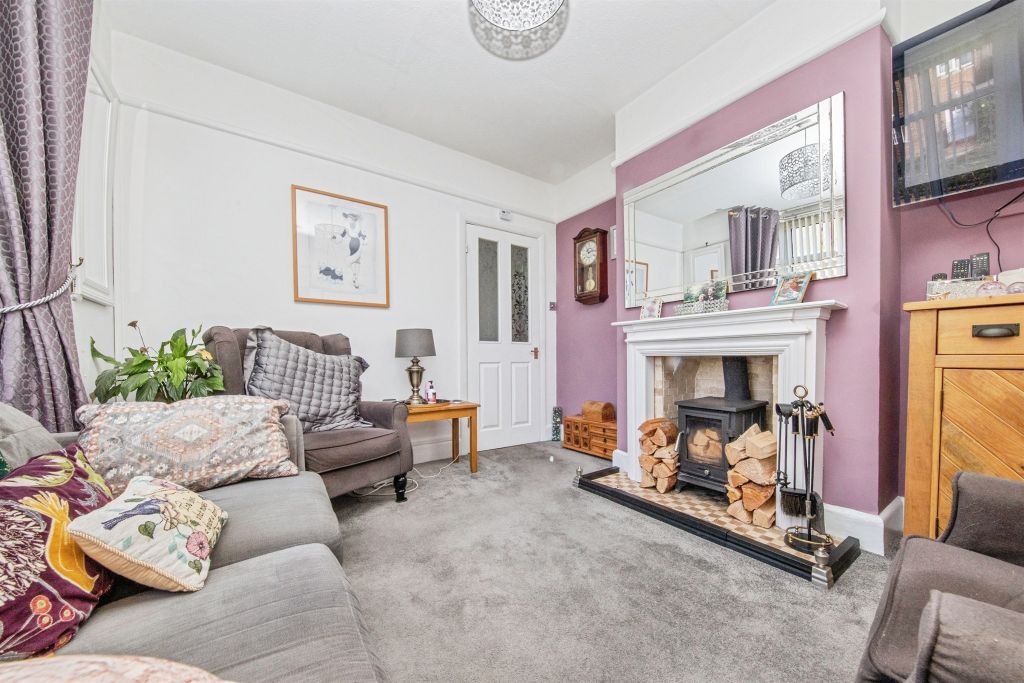 Property photo 2 of 16