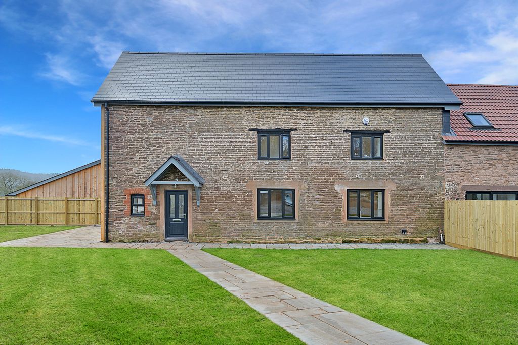 Property photo 1 of 16 The Farm House