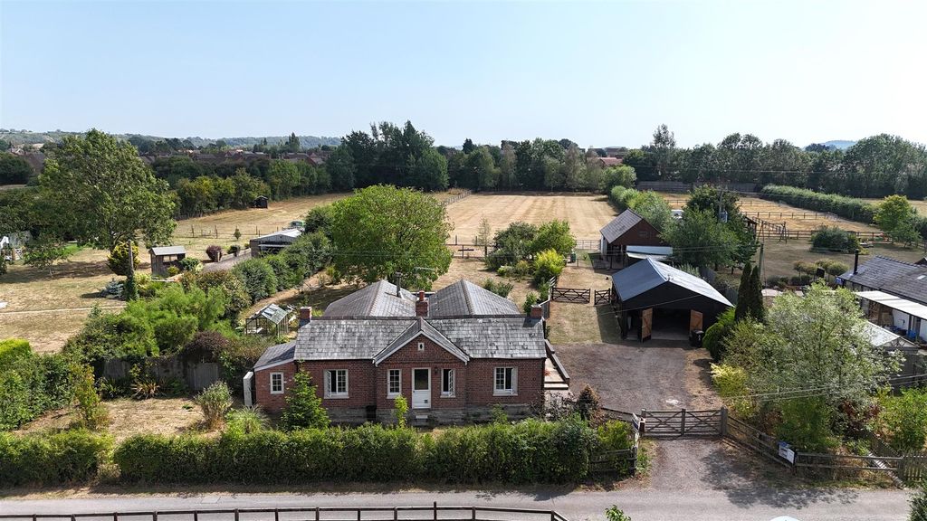 Property photo 1 of 55