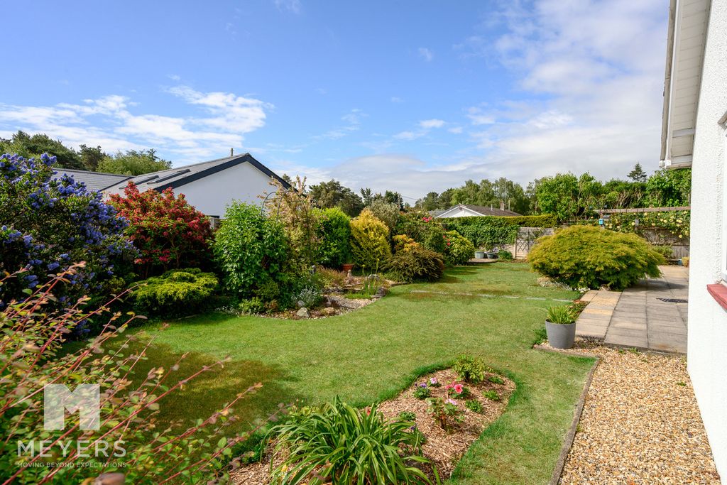 Property photo 3 of 22