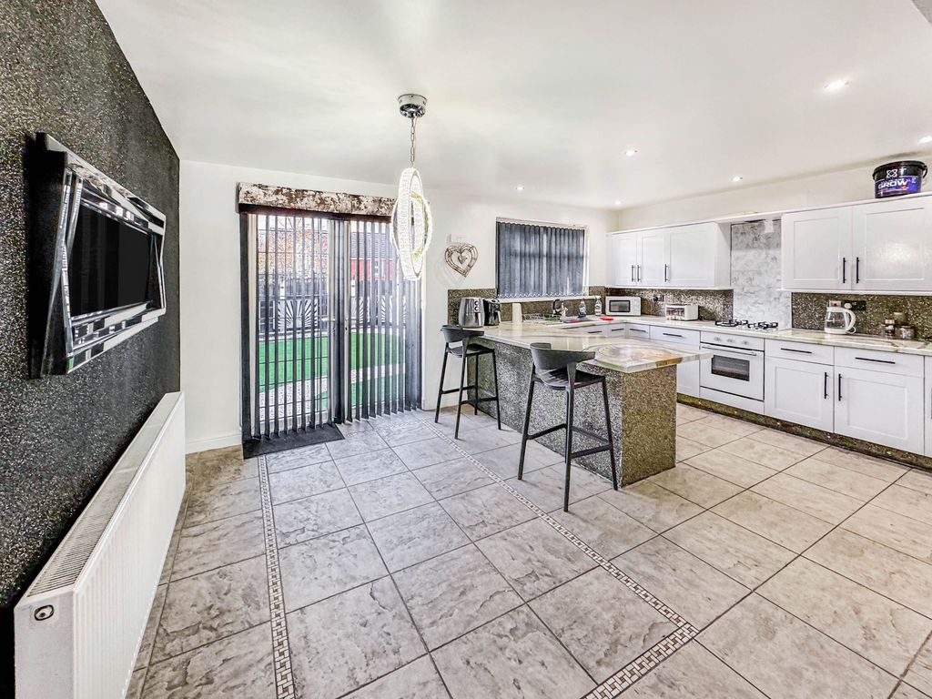 Property photo 2 of 14 Img_5337