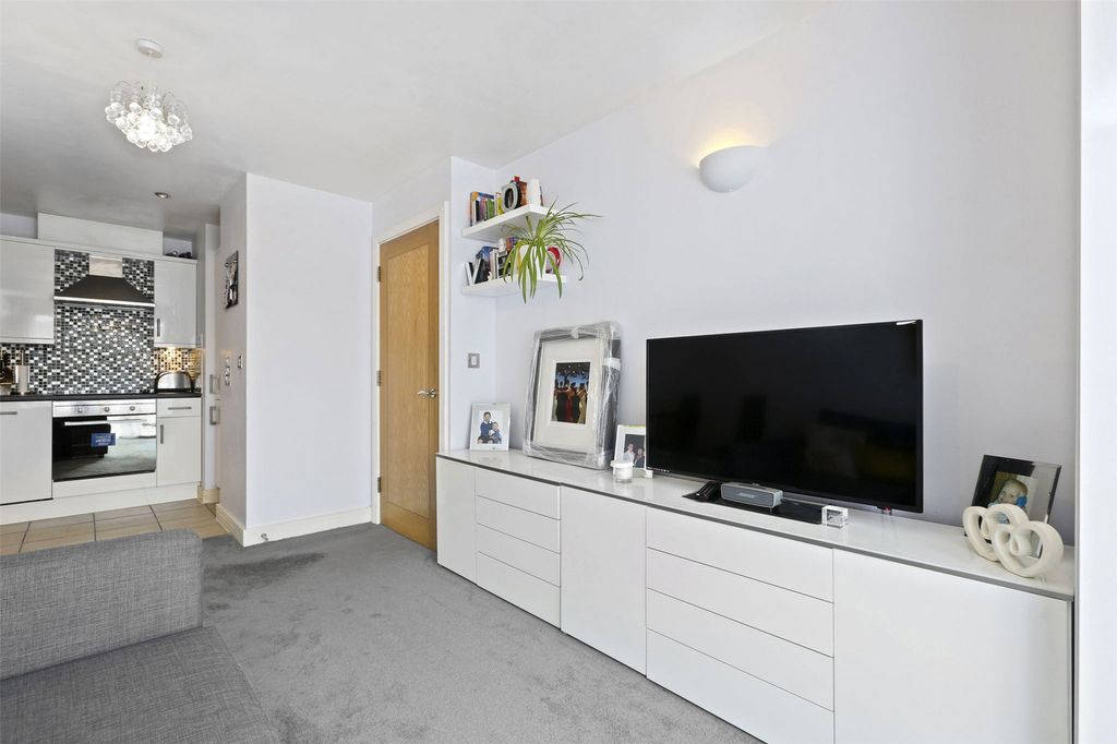Property photo 3 of 10 Picture No. 08