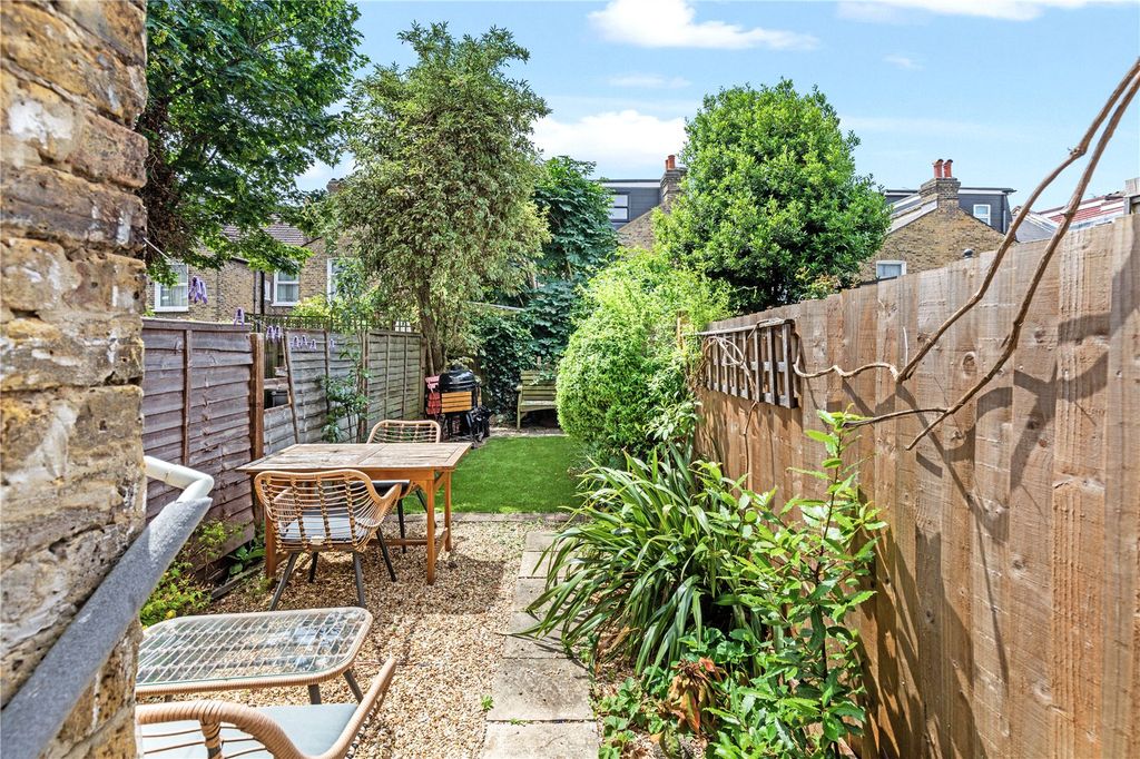 Property photo 1 of 12 Picture No. 07