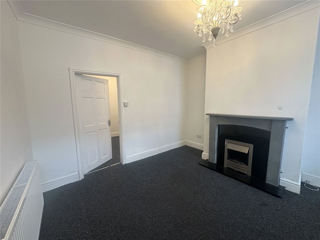Property photo 2 of 14 Picture No. 08