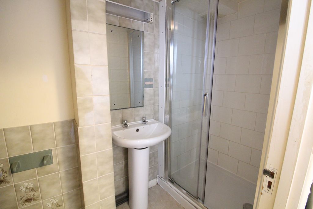 Additional image 6 of 5 bed flat to rentKings Road, Brighton BN1