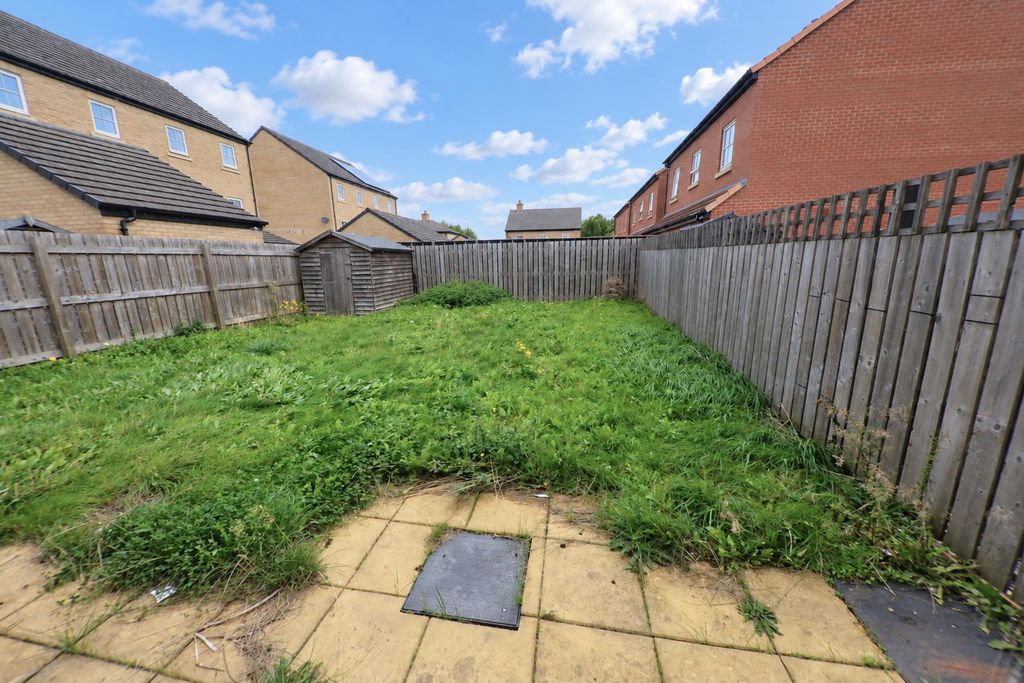 Property photo 2 of 15 Rear Garden