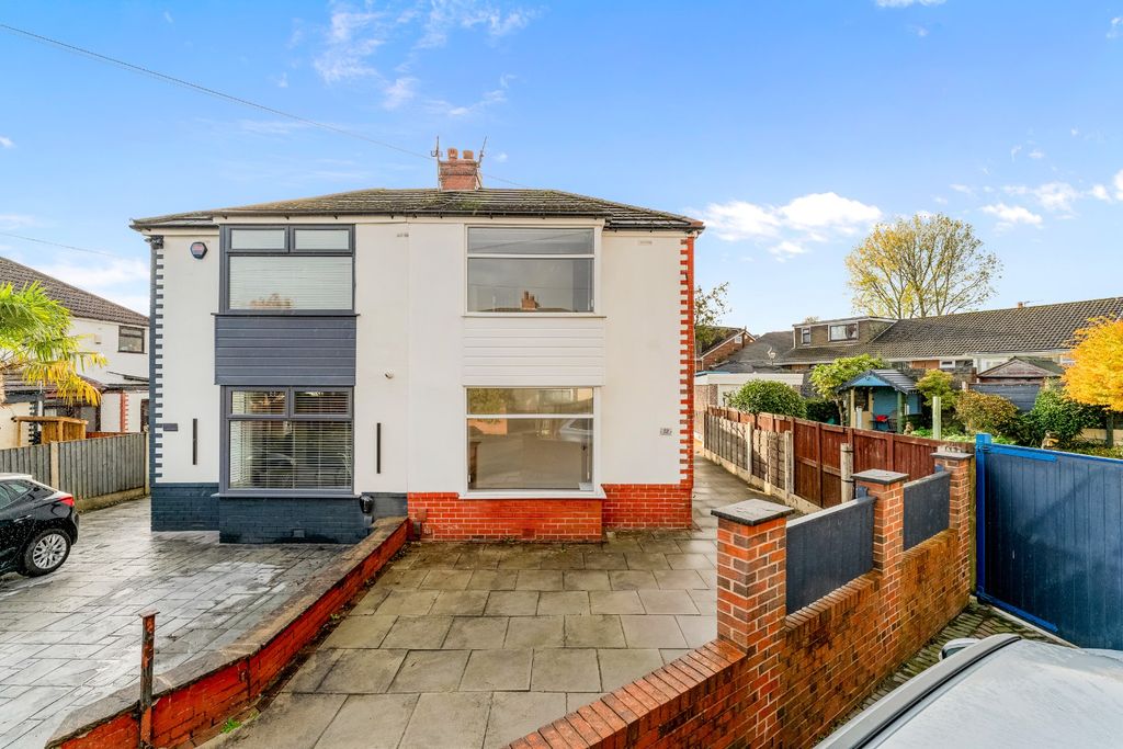 Property photo 1 of 25 4490200