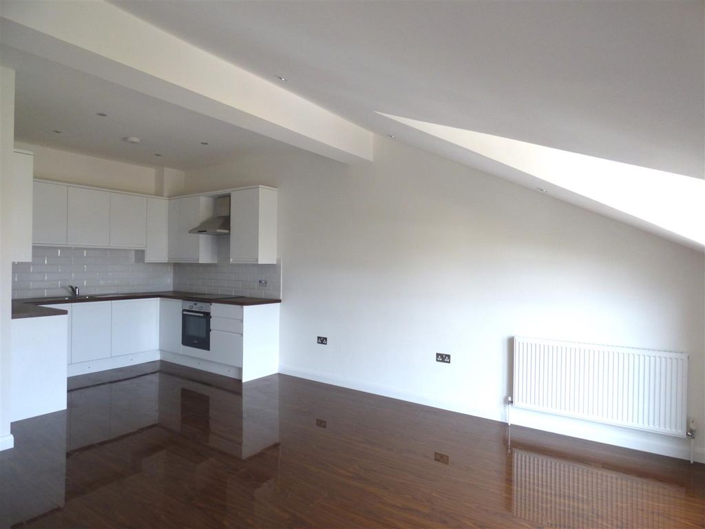 Property photo 1 of 9 Reception