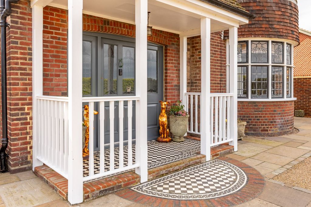 Property photo 2 of 55