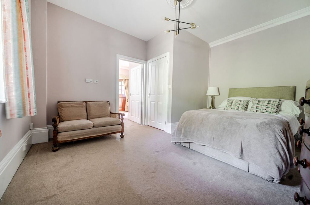 Additional image 12 of 6 bed detached house for saleFarnham Road, Liss GU33