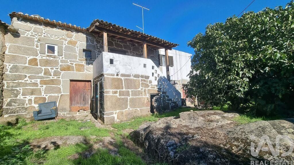 Property photo 1 of 34
