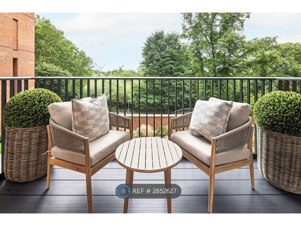 Property photo 3 of 5