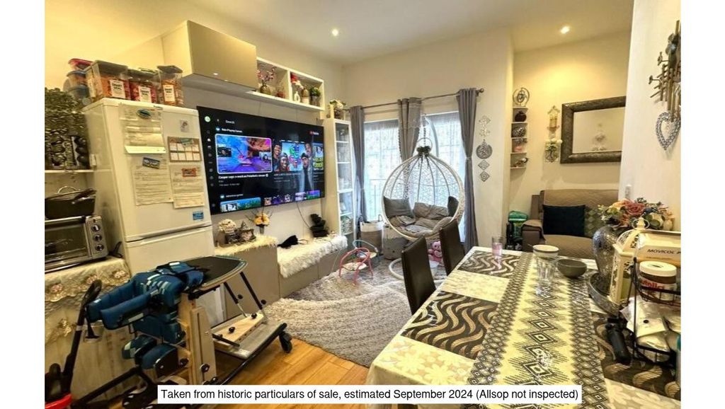 Property photo 2 of 12 1260A400Ae3d7Ae5Ea65A83B29B8A452.Jpg