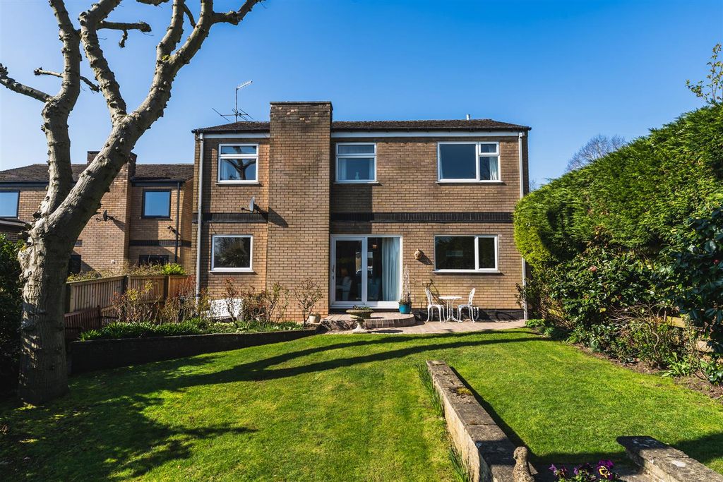 Property photo 3 of 30 Exterior And Gardens