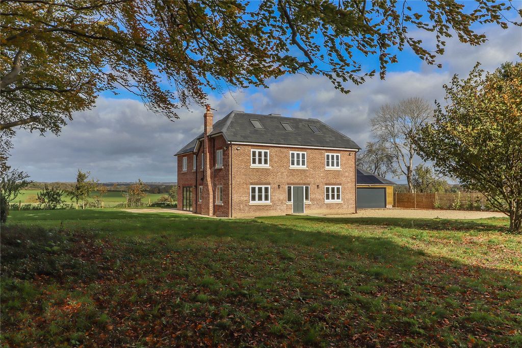 Property photo 3 of 36 Picture No. 48