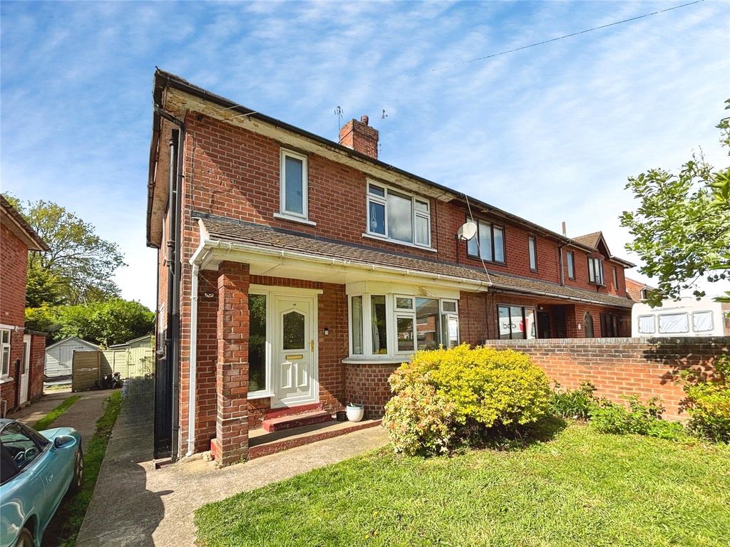 Property photo 1 of 12 Front