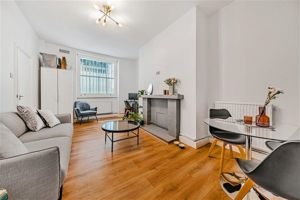 Property photo 1 of 15 (Main)