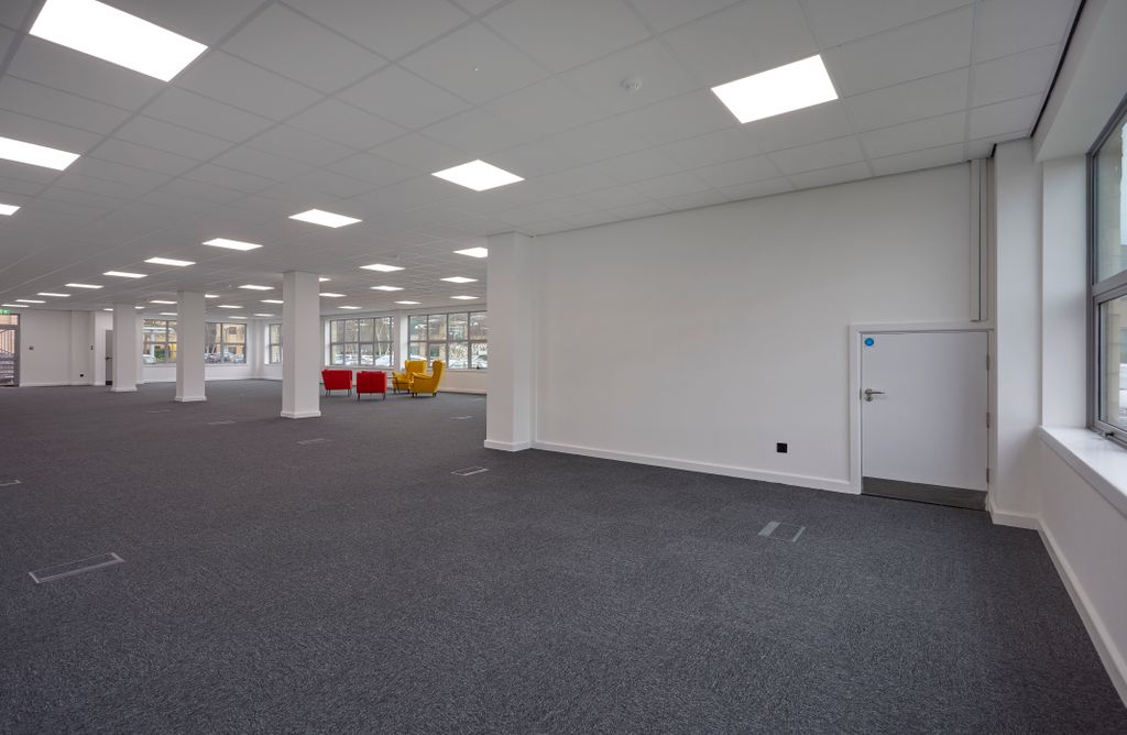 Property photo 3 of 5