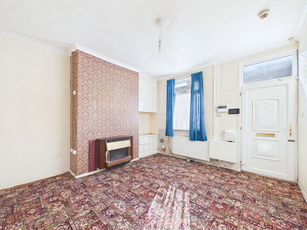 Property photo 3 of 15