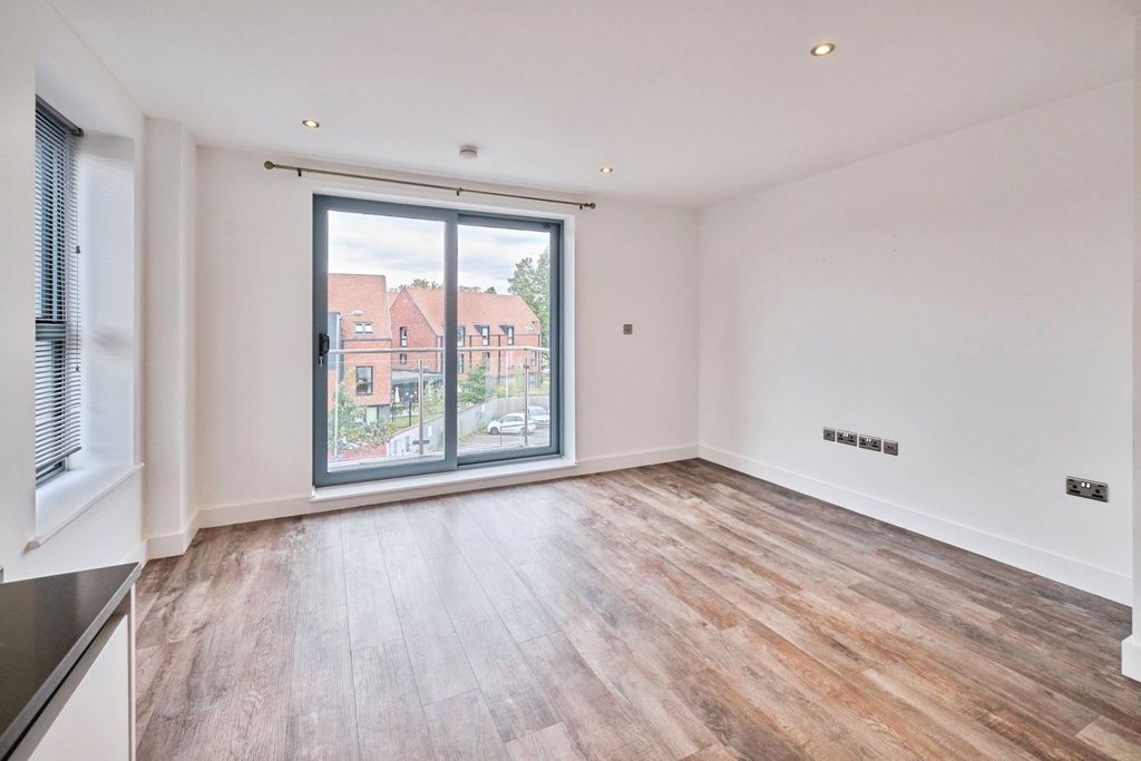 Property photo 2 of 15 Photo