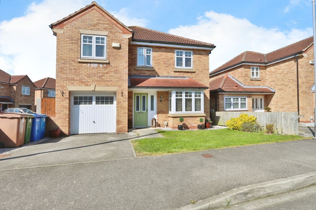 Property photo 1 of 18 4084551