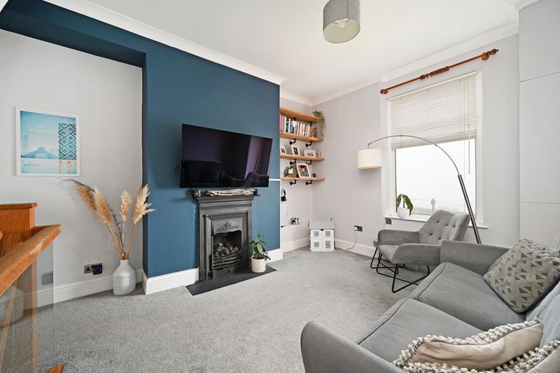 Property photo 1 of 30 Living Room